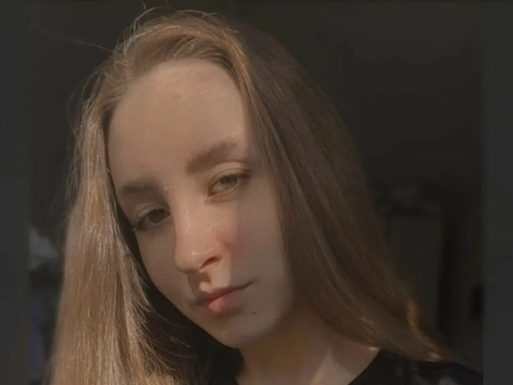 Live sex webcam photo for UdelaCreedon #276378989