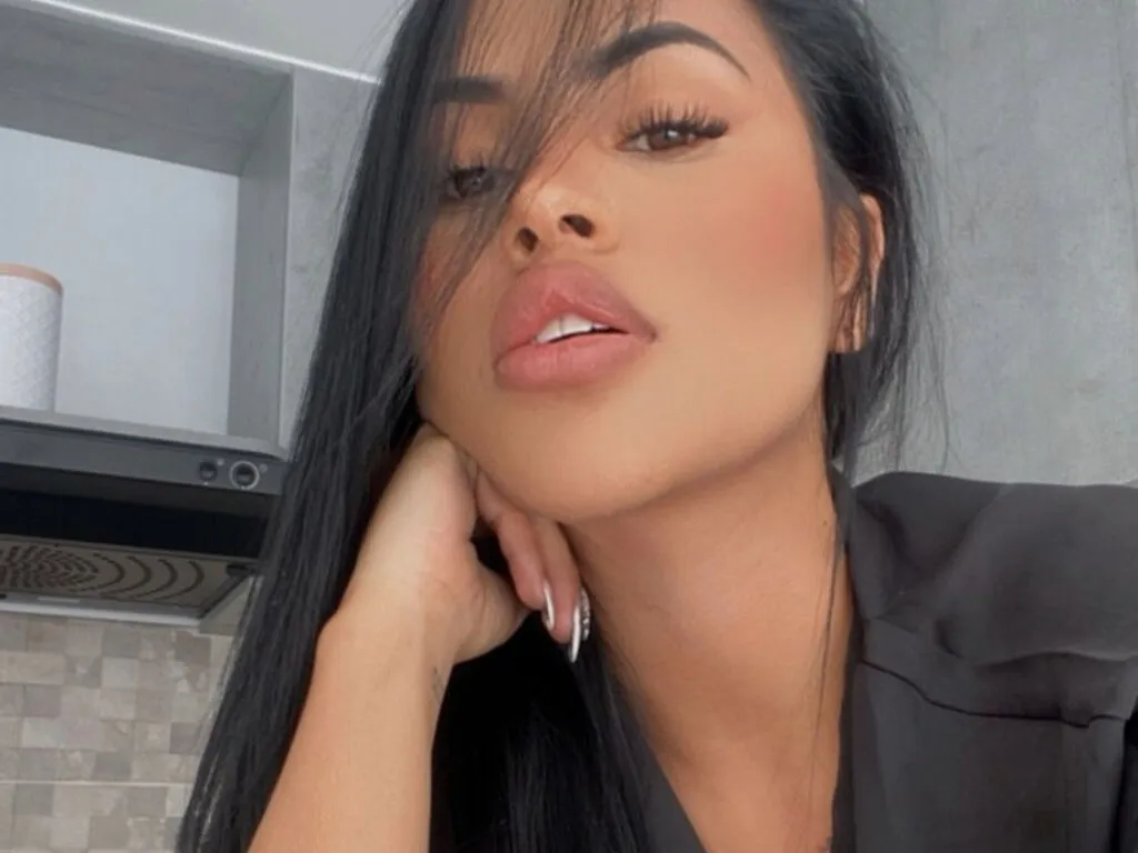 Live sex webcam photo for ValeNarval #278136061