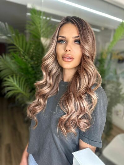 Live sex webcam photo for ValerieNicolle #290193817