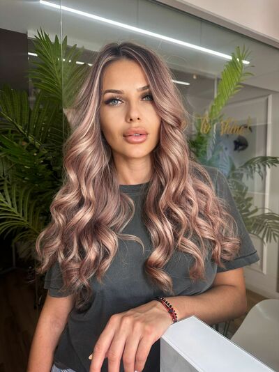 Live sex webcam photo for ValerieNicolle #290193819