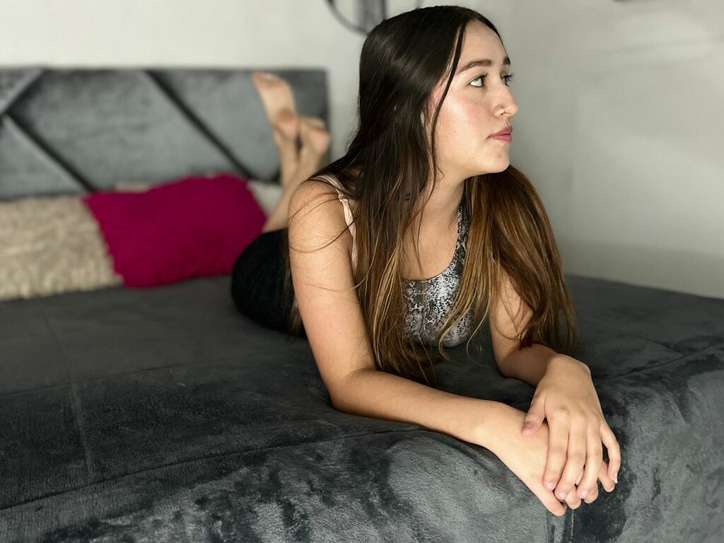 Live sex webcam photo for ValeryStruks #277376303