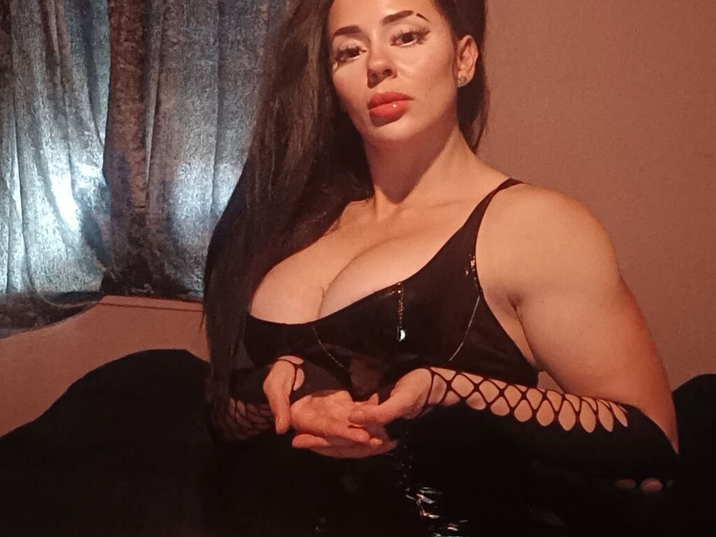 Live sex webcam photo for VickSen #277967477