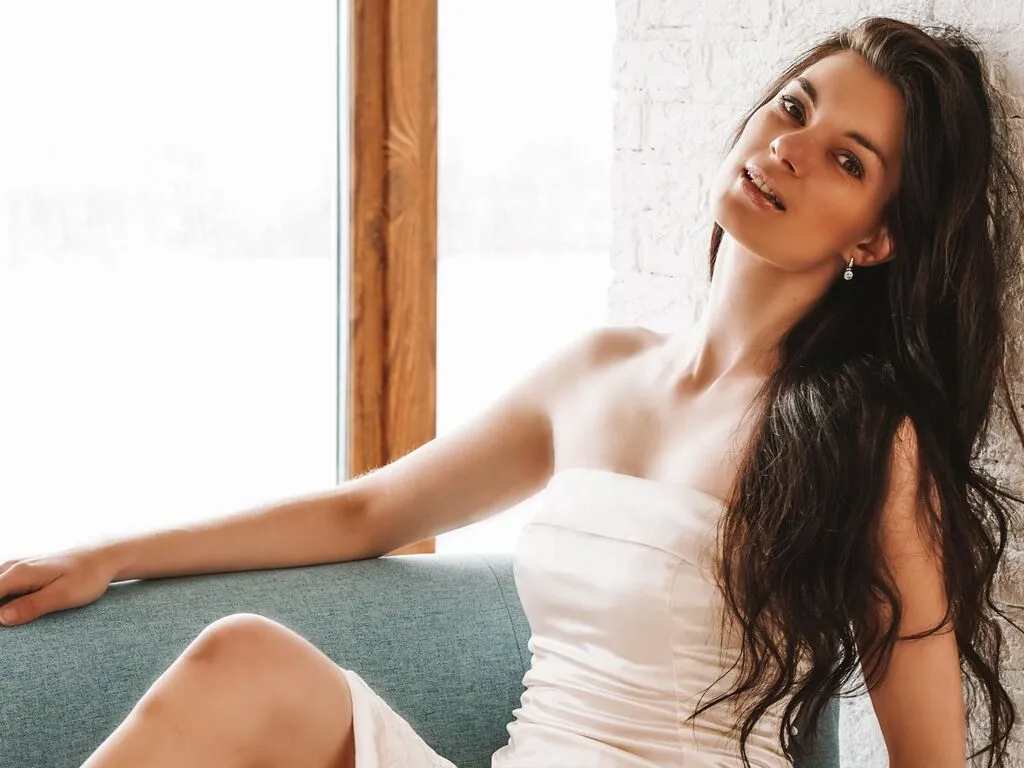 Live sex webcam photo for ViktoriaZoxe #276350463