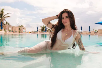 Live sex webcam photo for VivianBasset #290139196