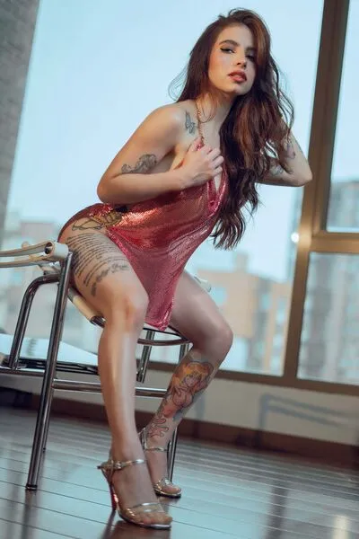 Live sex webcam photo for VivianBasset #290139305