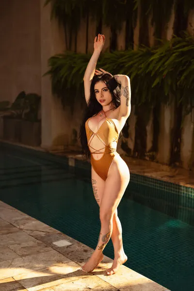 Live sex webcam photo for VivianBasset #290139346