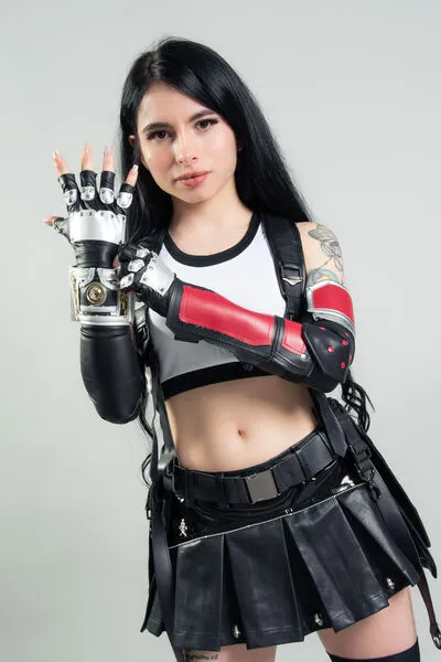 Live sex webcam photo for VivianBasset #290139387