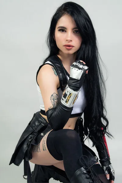 Live sex webcam photo for VivianBasset #290139390