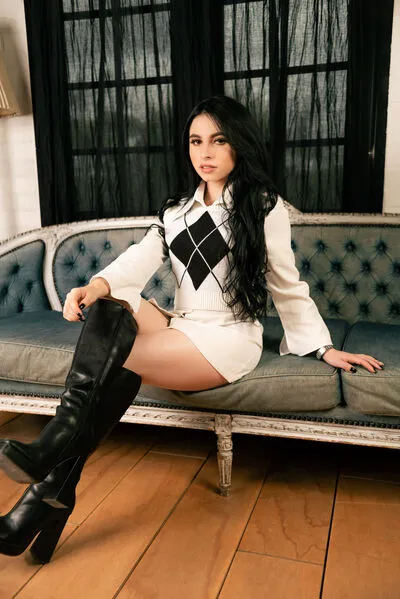 Live sex webcam photo for VivianBasset #290139422