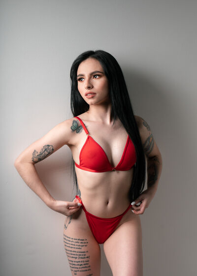 Live sex webcam photo for VivianBasset #290139482