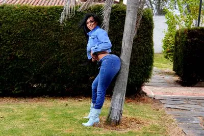 Live sex webcam photo for VivianaTaylor #290122479