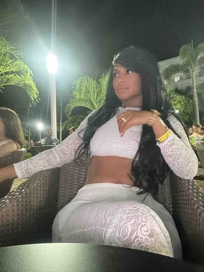 Live sex webcam photo for VivianaTaylor #290122502