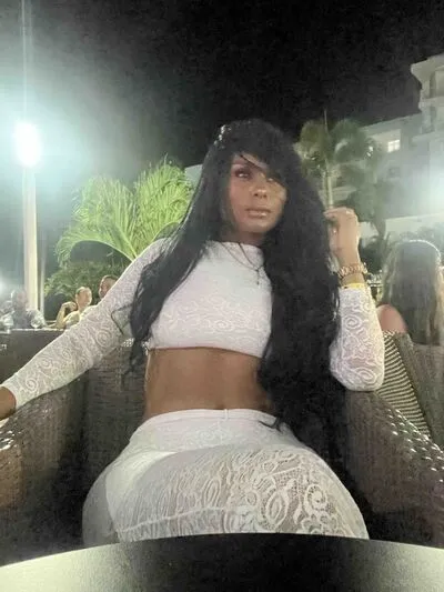 Live sex webcam photo for VivianaTaylor #290122503