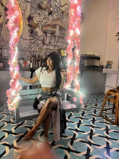 Live sex webcam photo for VivianaTaylor #290122510