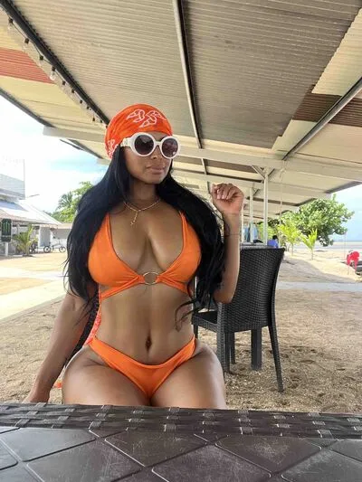 Live sex webcam photo for VivianaTaylor #290122515