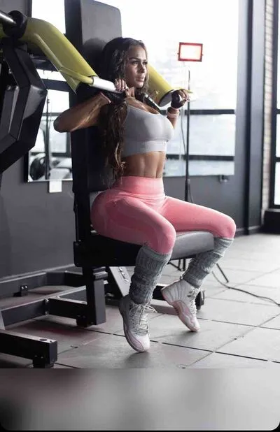 Live sex webcam photo for VivianaTaylor #290122533