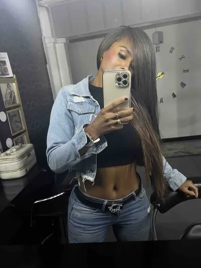 Live sex webcam photo for VivianaTaylor #290122543