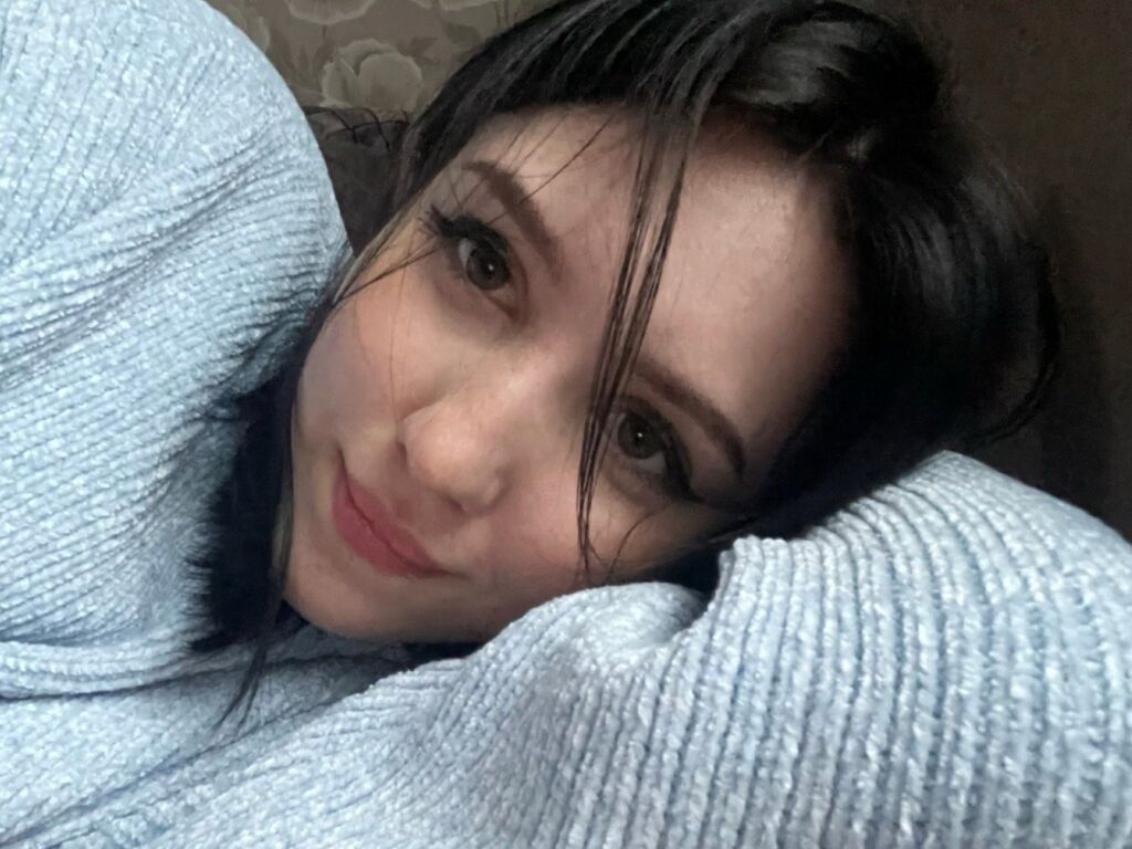 Live sex webcam photo for WhitneyBardy #277492294