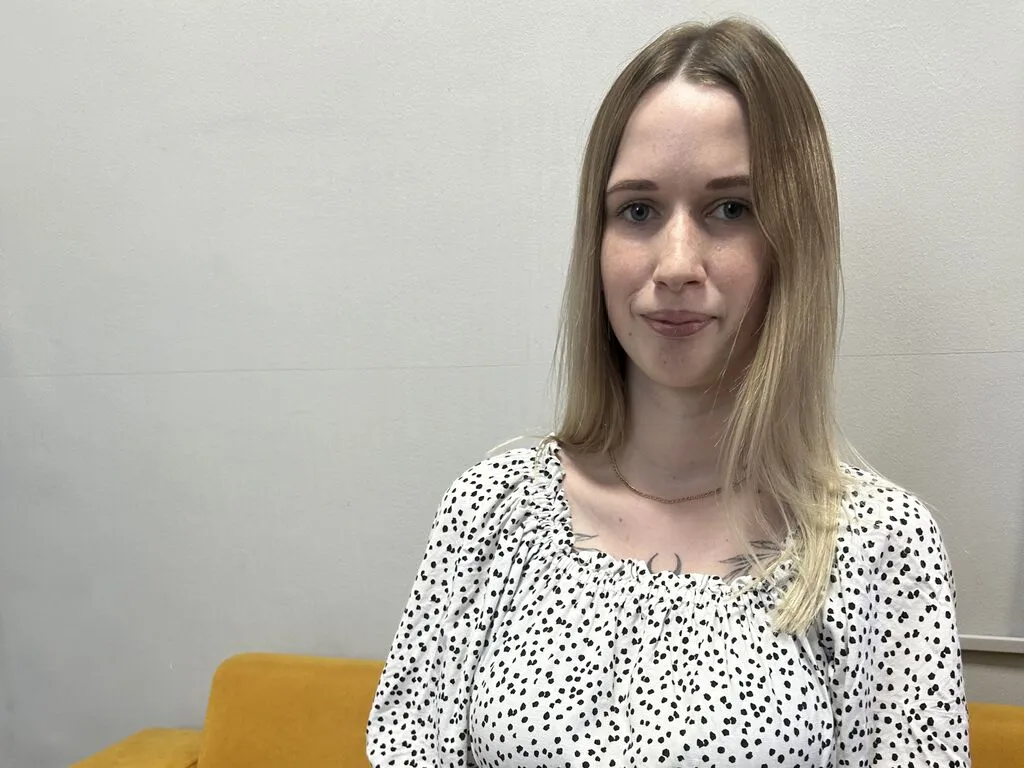 Live sex webcam photo for ZlataSmith #278178073