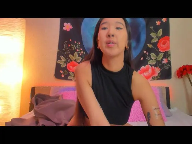 Live sex webcam photo for A11yson #272857643