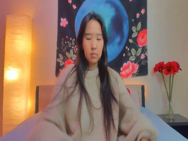 Live sex webcam photo for A11yson #273041740