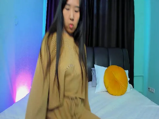 Live sex webcam photo for A11yson #273169819