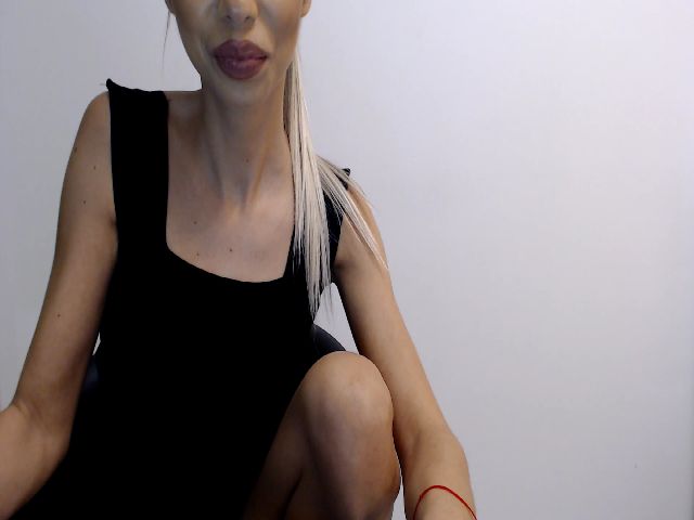 Live sex webcam photo for AAAAVAAAA #272425813