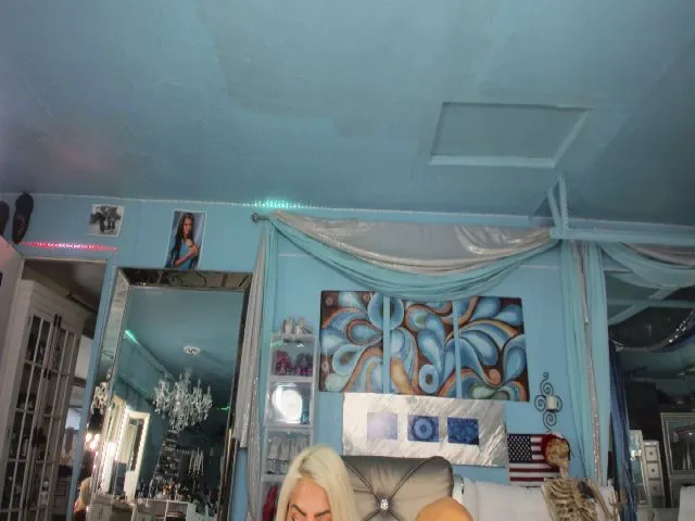 Live sex webcam photo for ADRIANA_FOX #271713922