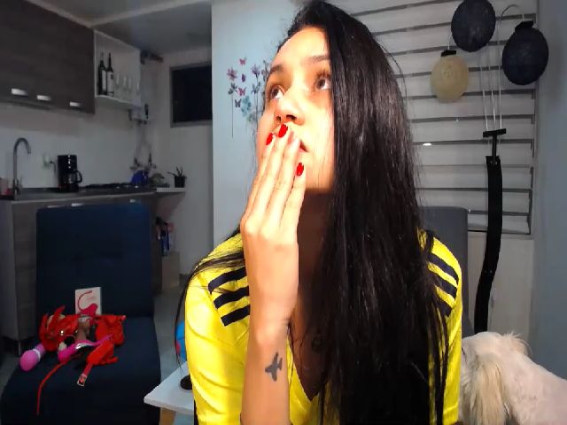 Live sex webcam photo for ANNPARDO #272913480