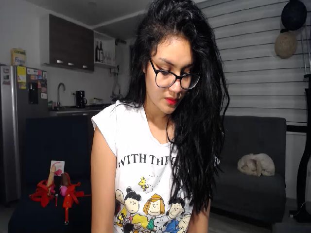 Live sex webcam photo for ANNPARDO #272937944