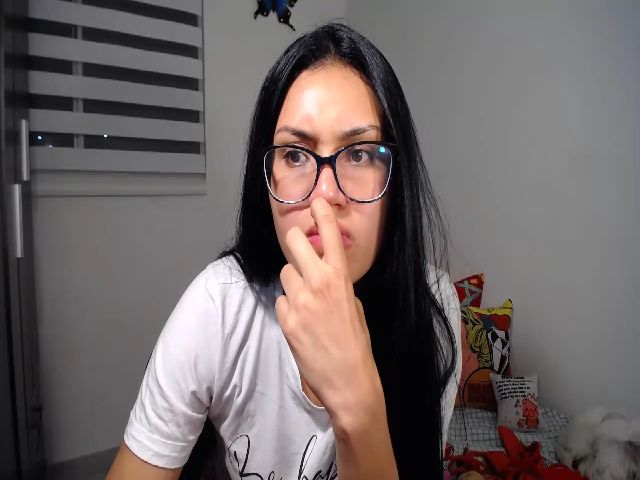 Live sex webcam photo for ANNPARDO #273210610