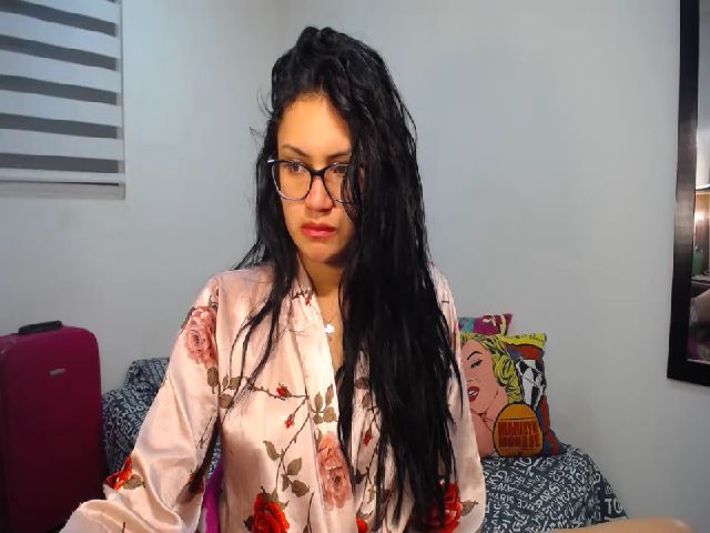 Live sex webcam photo for ANNPARDO #273784256