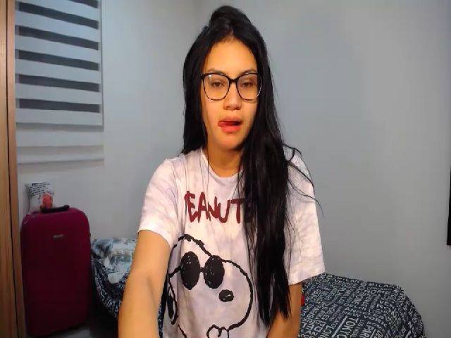 Live sex webcam photo for ANNPARDO #274237080