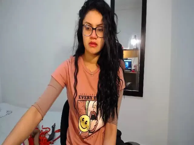 Live sex webcam photo for ANNPARDO #274348887