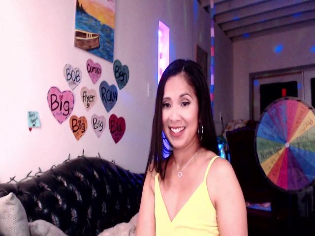 Live sex webcam photo for ATinyCassie #272302653