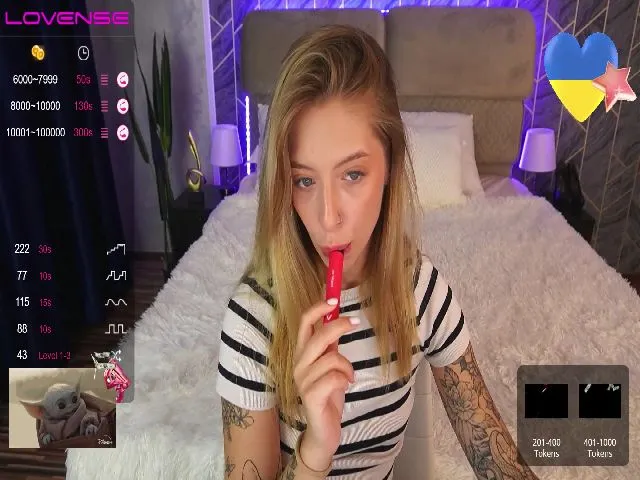 Live sex webcam photo for AVoicePrinces #274541796