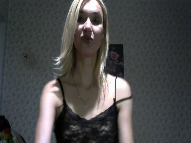 Live sex webcam photo for A_RichyKitty #272024603