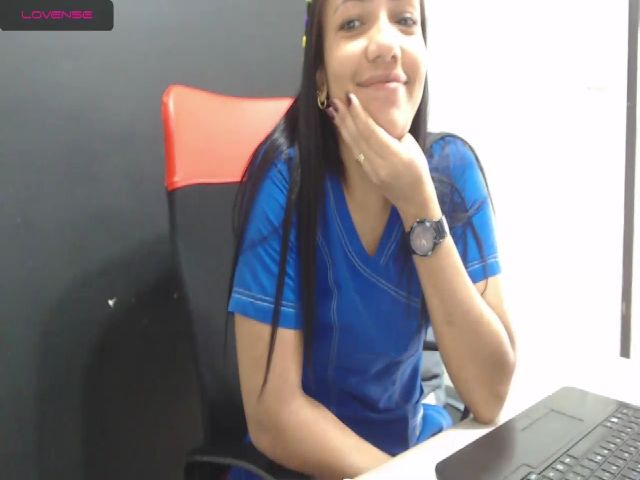 Live sex webcam photo for A_nastasia #271802670