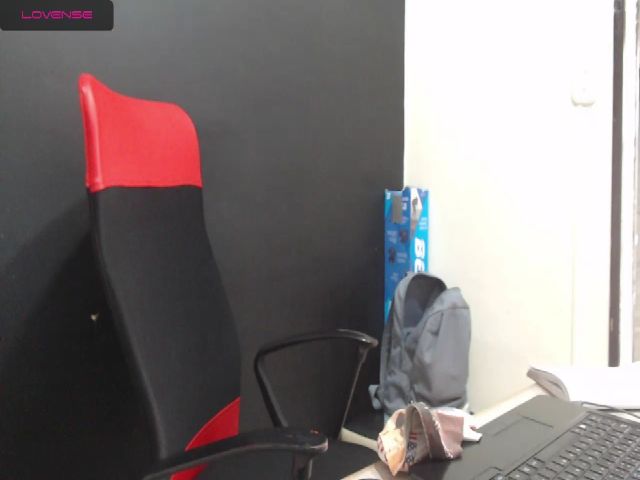 Live sex webcam photo for A_nastasia #271896920