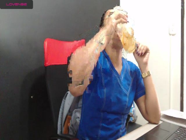 Live sex webcam photo for A_nastasia #271921446