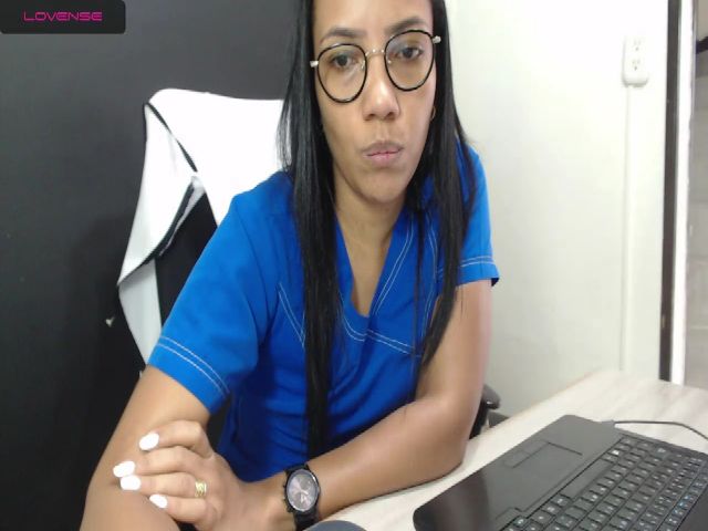 Live sex webcam photo for A_nastasia #272056091