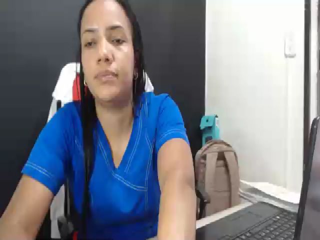 Live sex webcam photo for A_nastasia #272133501