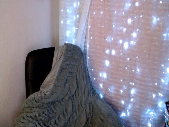 Live sex webcam photo for AaliyahSins #274205143