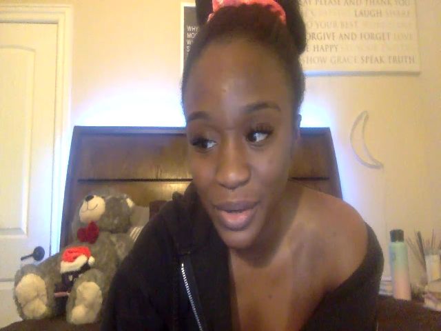 Live sex webcam photo for AaliyahT #271939614