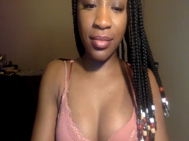 Live sex webcam photo for AaliyahT #272352424