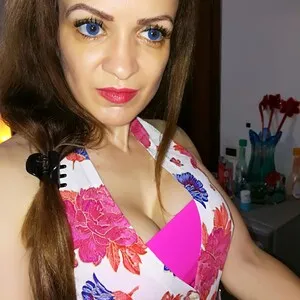 Live sex webcam photo for Abby13love #292838683