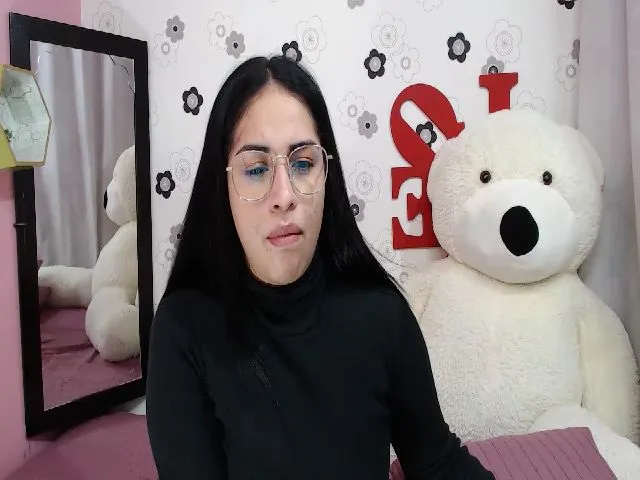 Live sex webcam photo for AbbyCollinss #273488279
