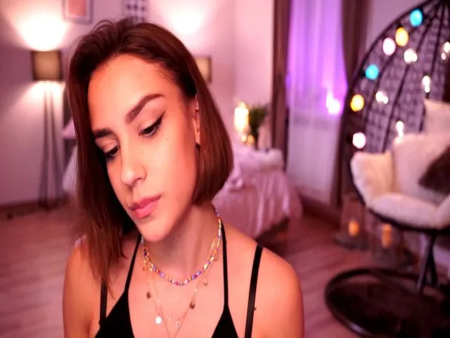 Live sex webcam photo for Abiee_ #273092599