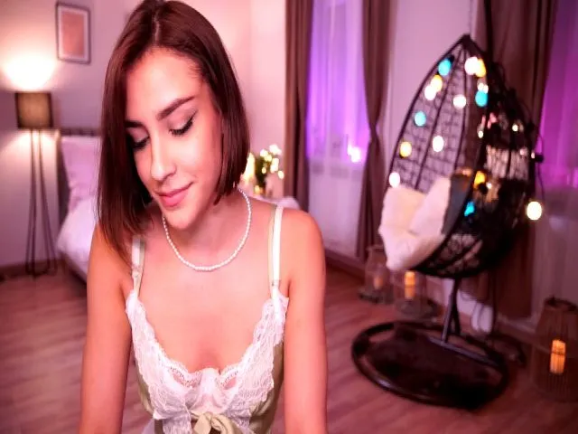 Live sex webcam photo for Abiee_ #273139317