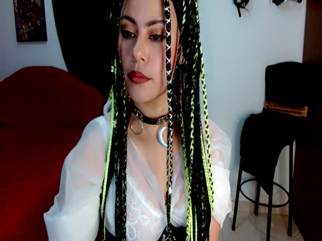 Live sex webcam photo for Adas_room #274478316